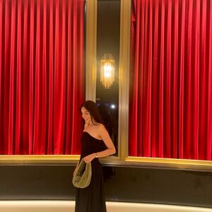 Meet your Posher, Jazmin